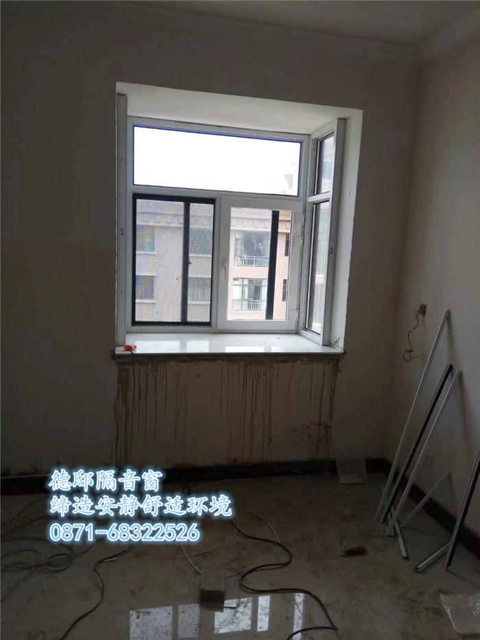 昆明隔音窗03.jpg